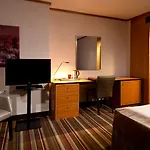 ليوناردو فايمار 4*