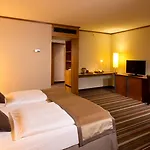 Leonardo 4*
