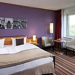 ليوناردو فايمار 4*