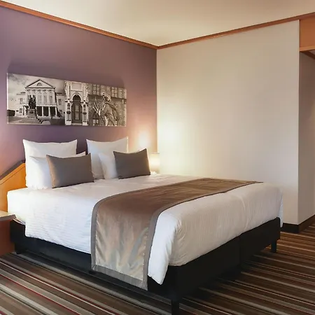 Leonardo 4* Веймар