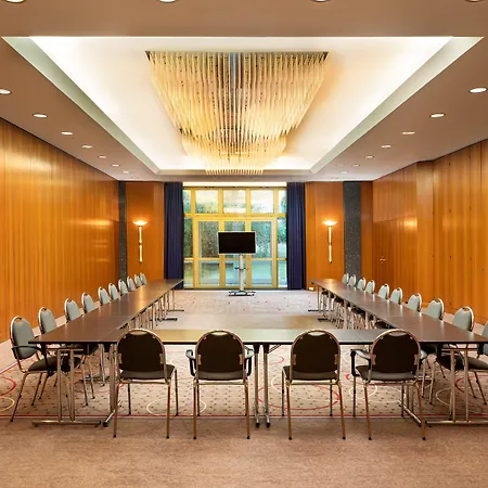 Leonardo Hotel 4*