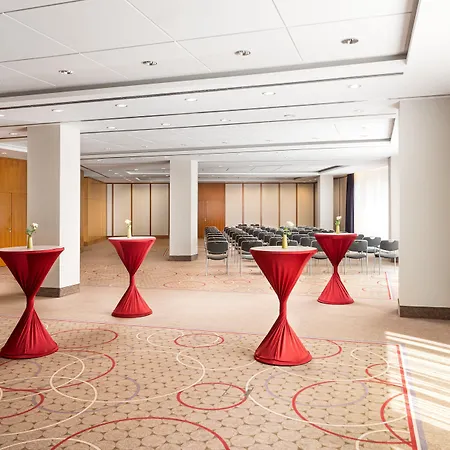 Leonardo Отель Веймар