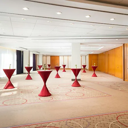 Hotel Leonardo 4*